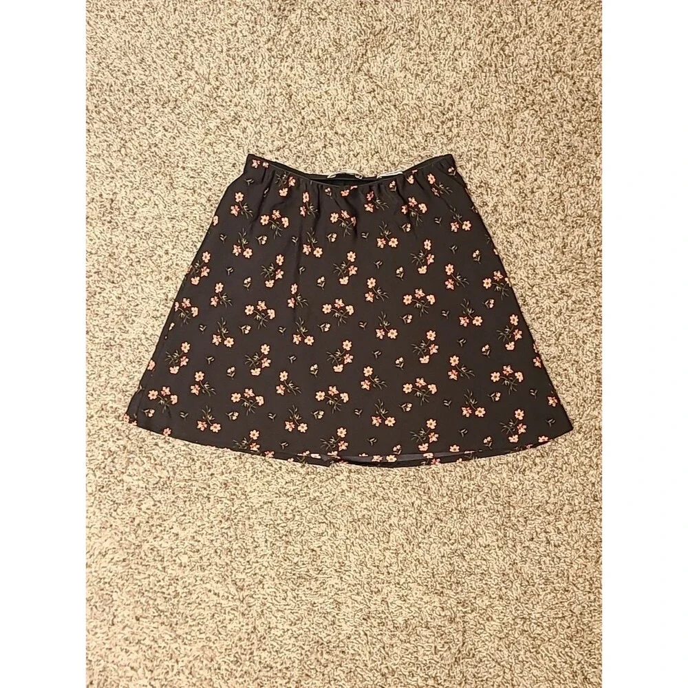 Hollister Black Ultra High Rise Mini Skirt Pink Floral Print XS Lined Summer